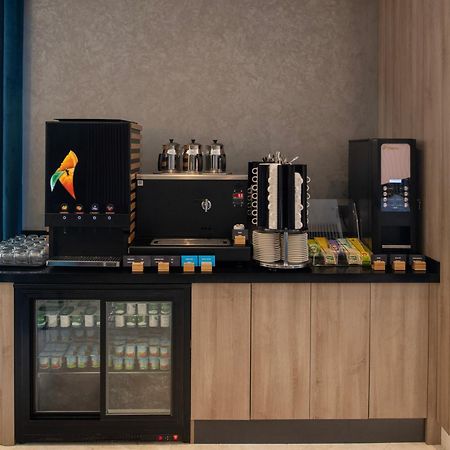 Hampton By Hilton Istanbul Merter Luaran gambar