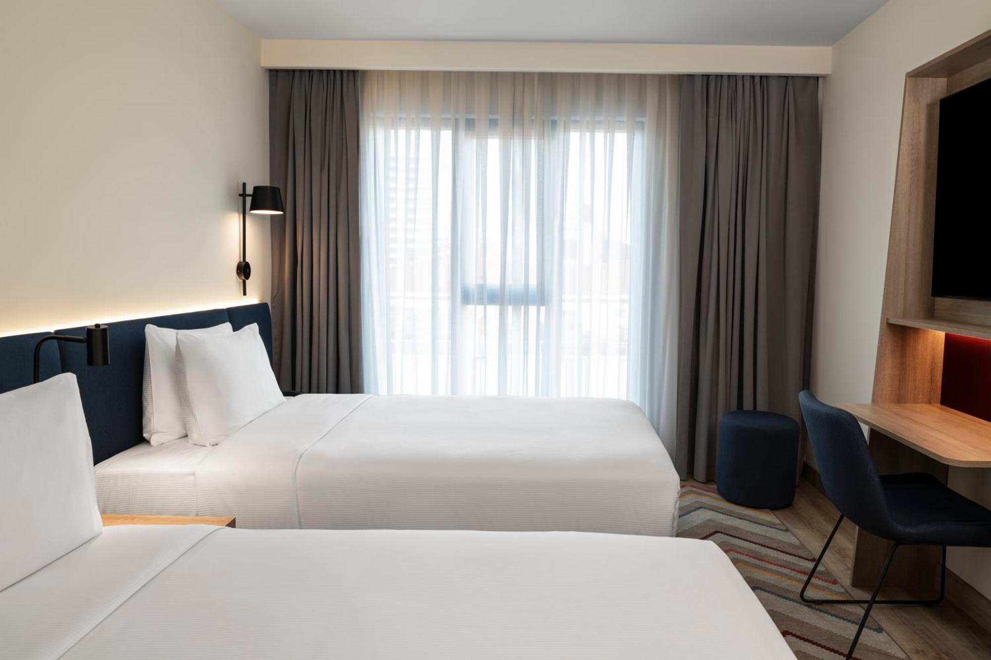Hampton By Hilton Istanbul Merter Luaran gambar