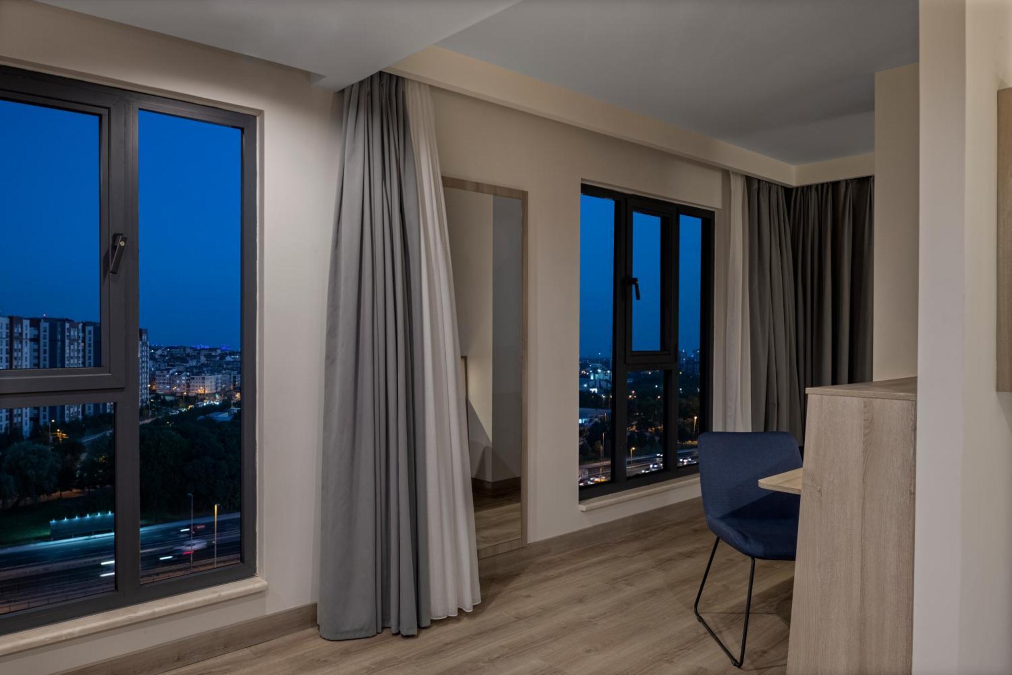 Hampton By Hilton Istanbul Merter Luaran gambar