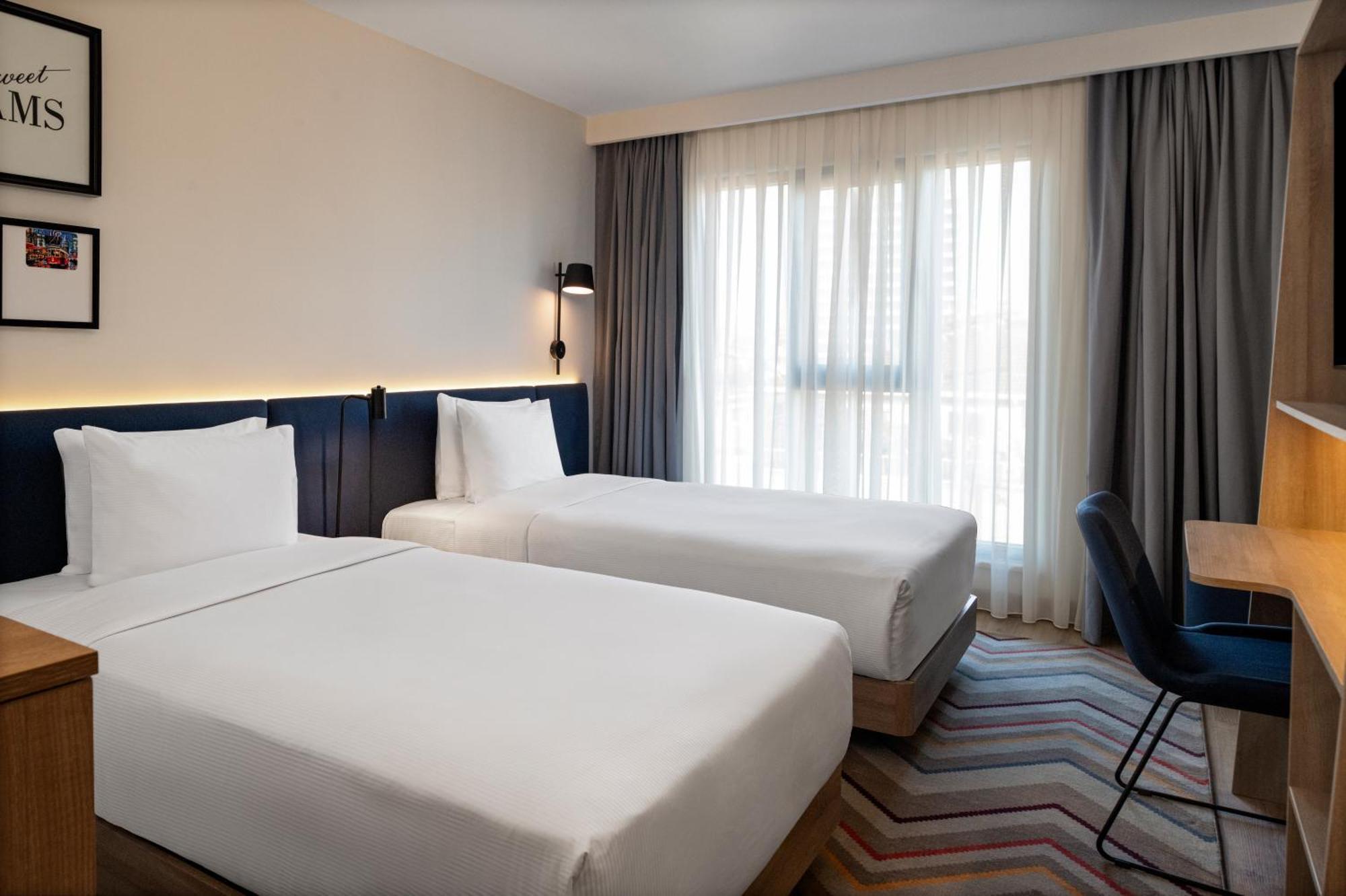 Hampton By Hilton Istanbul Merter Luaran gambar