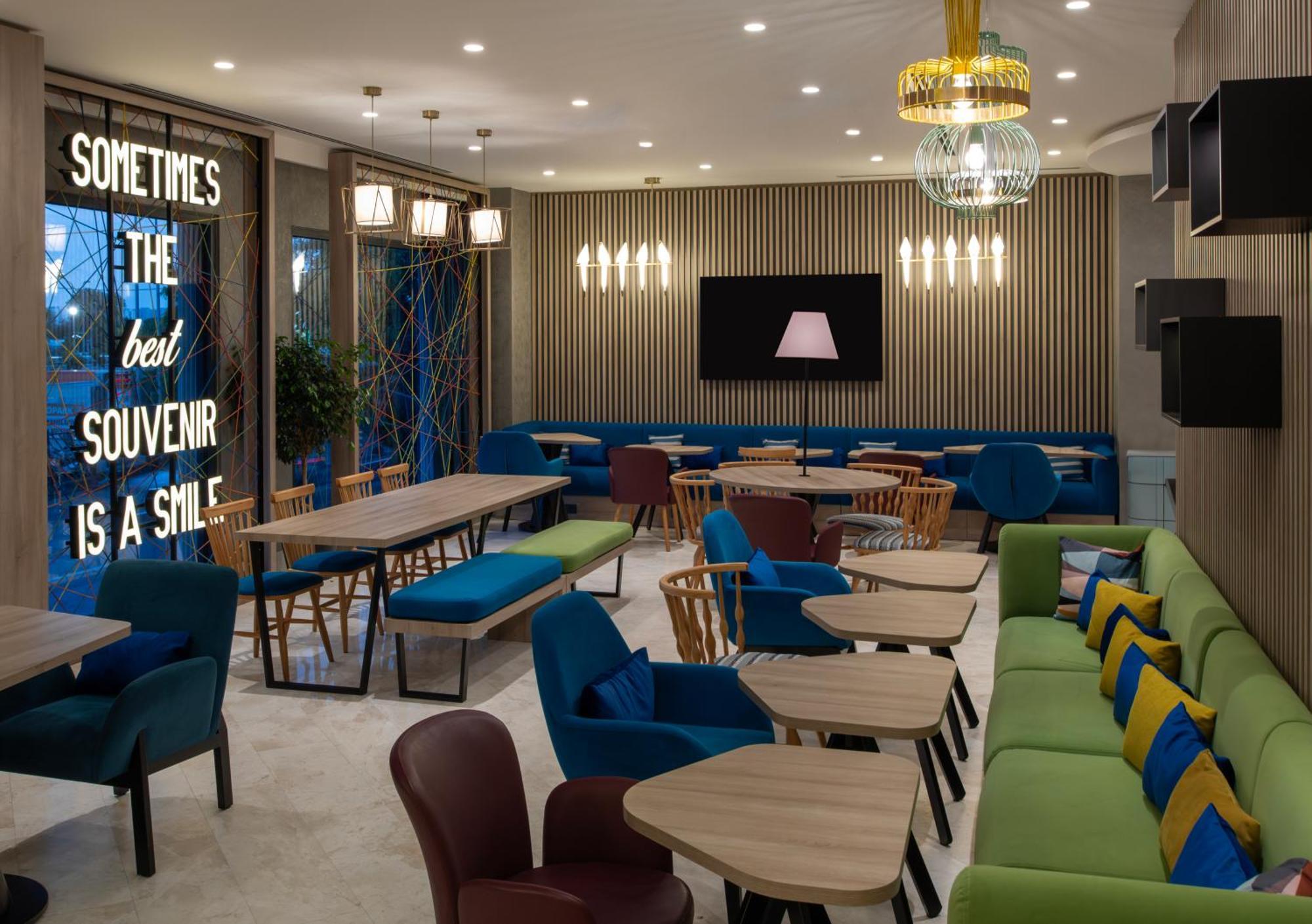 Hampton By Hilton Istanbul Merter Luaran gambar