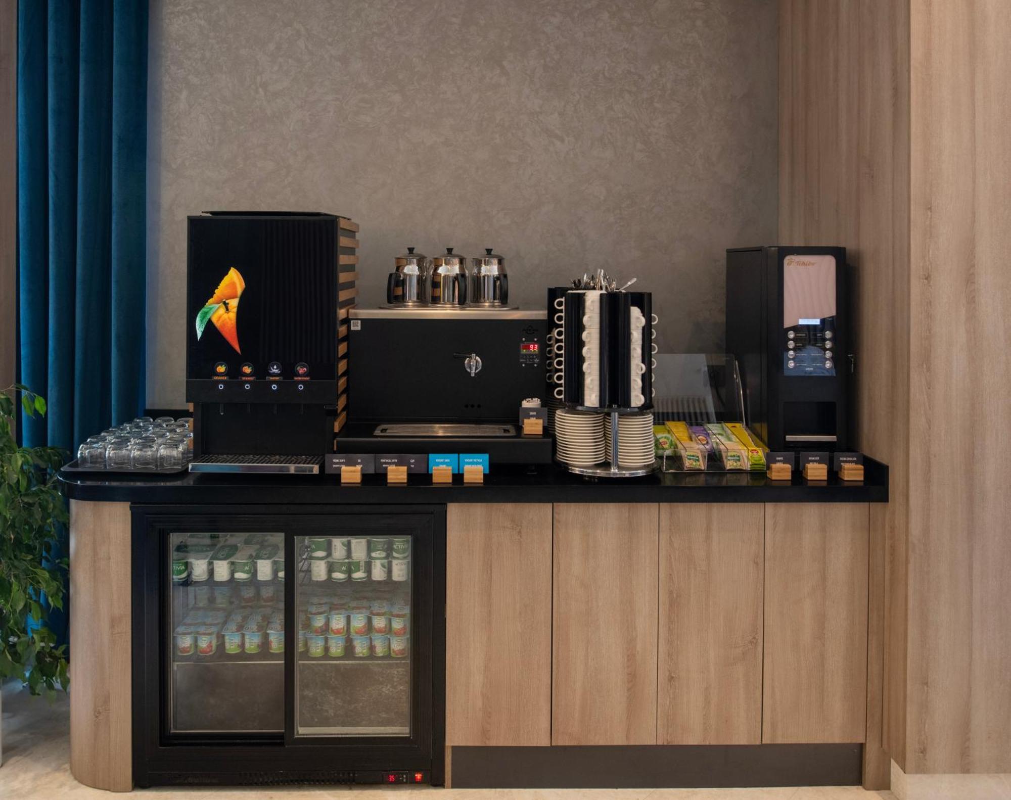 Hampton By Hilton Istanbul Merter Luaran gambar